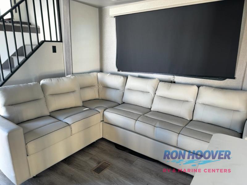 2025 COACHMEN CATALINA 42CONDO - Image 19