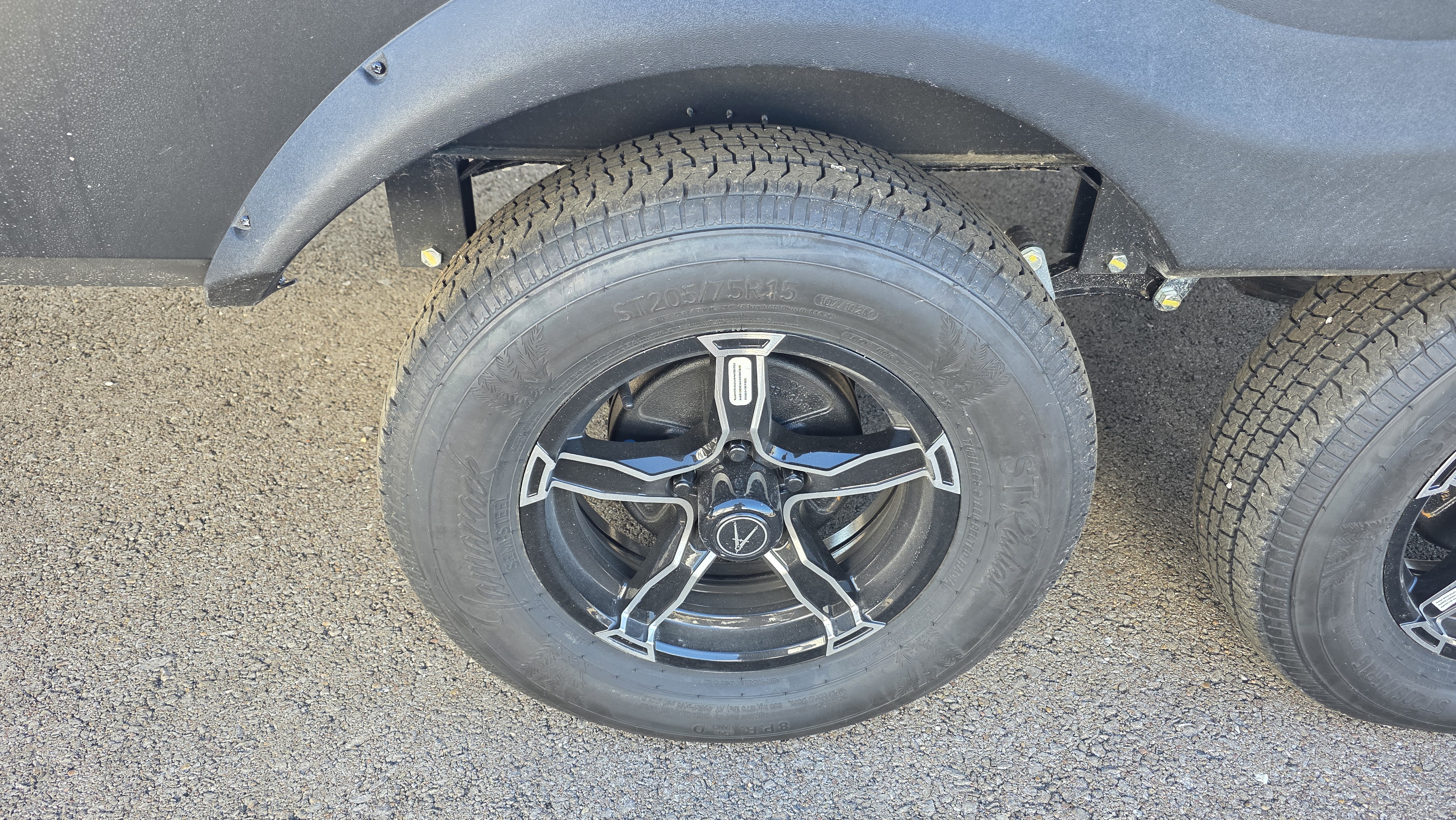 2027 GRAND DESIGN TRANSCEND 245RLT - Image 6