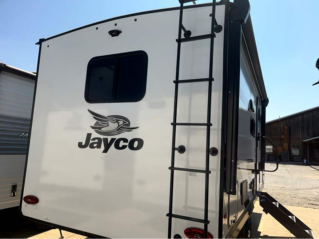 2026 JAYCO JAY FEATHER AIR 18FBS - Image 4