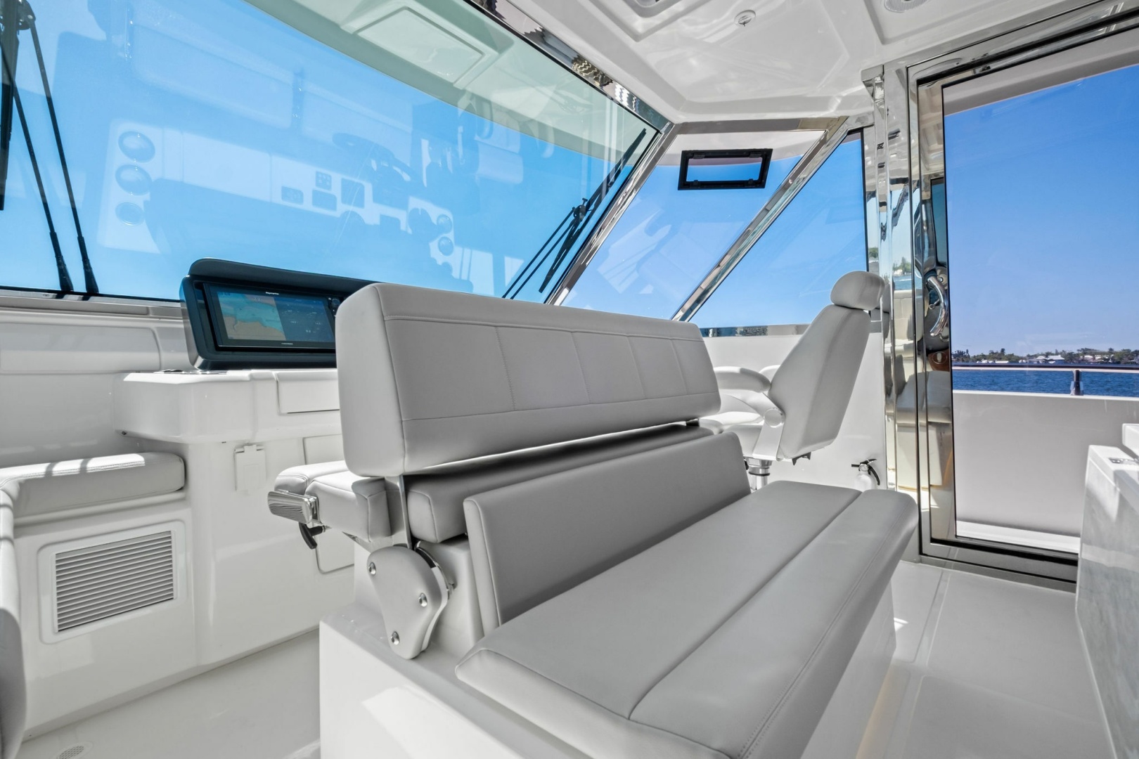 2022 Aquila 54 Yacht - Image 48