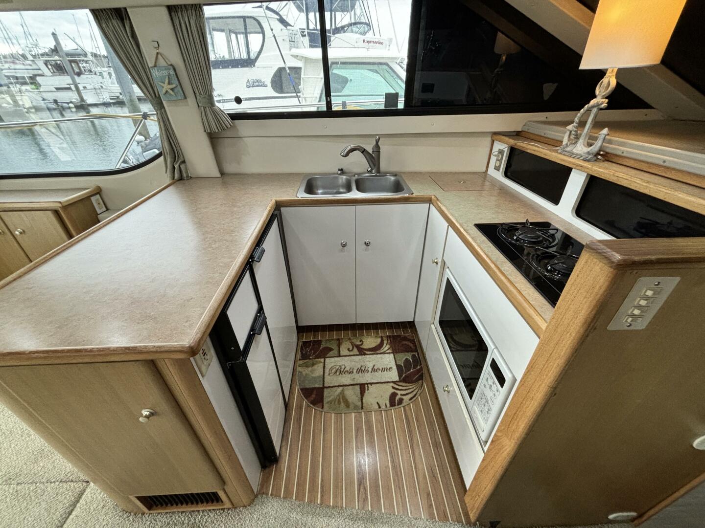 2000 Bayliner 3788 Command Bridge - Image 14