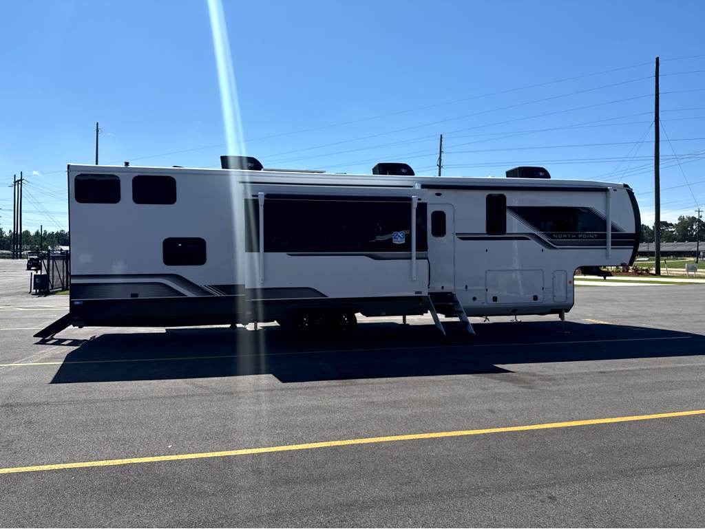 2027 JAYCO NORTH POINT 375TBDB - Image 5
