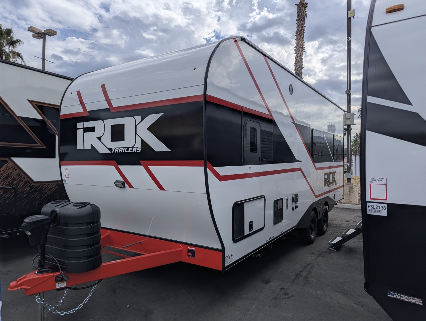 2026 IROK Trailers IROK LUXE SS2214 - Image 3