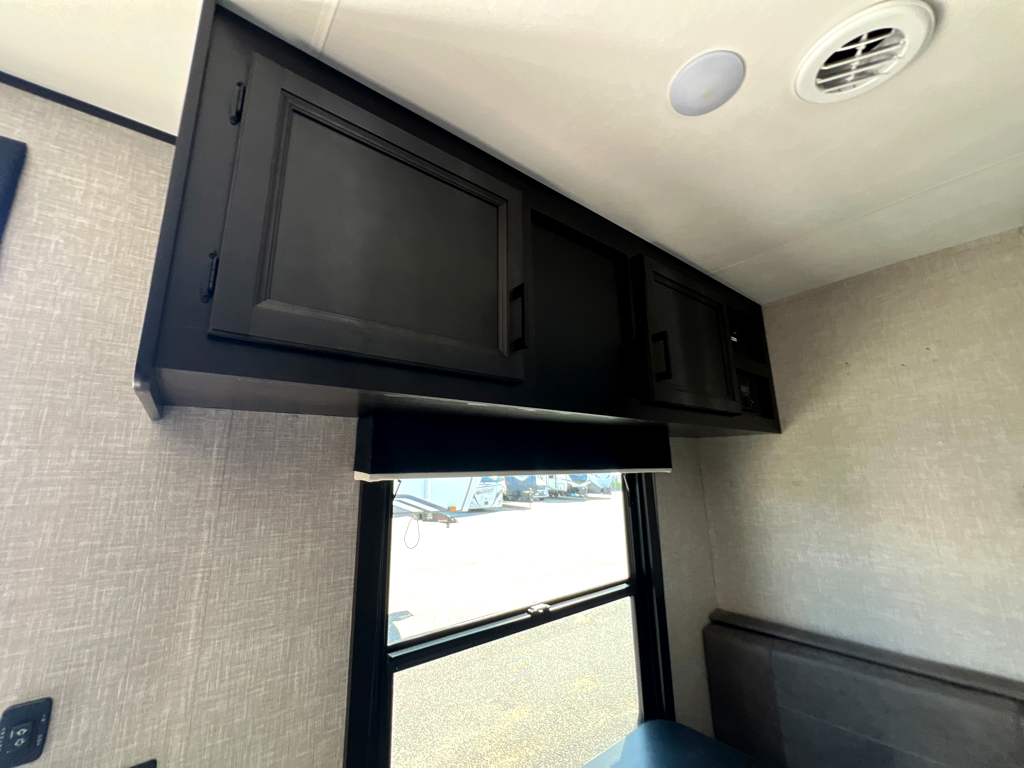 2023 JAYCO JAY FLIGHT 264BH - Image 9