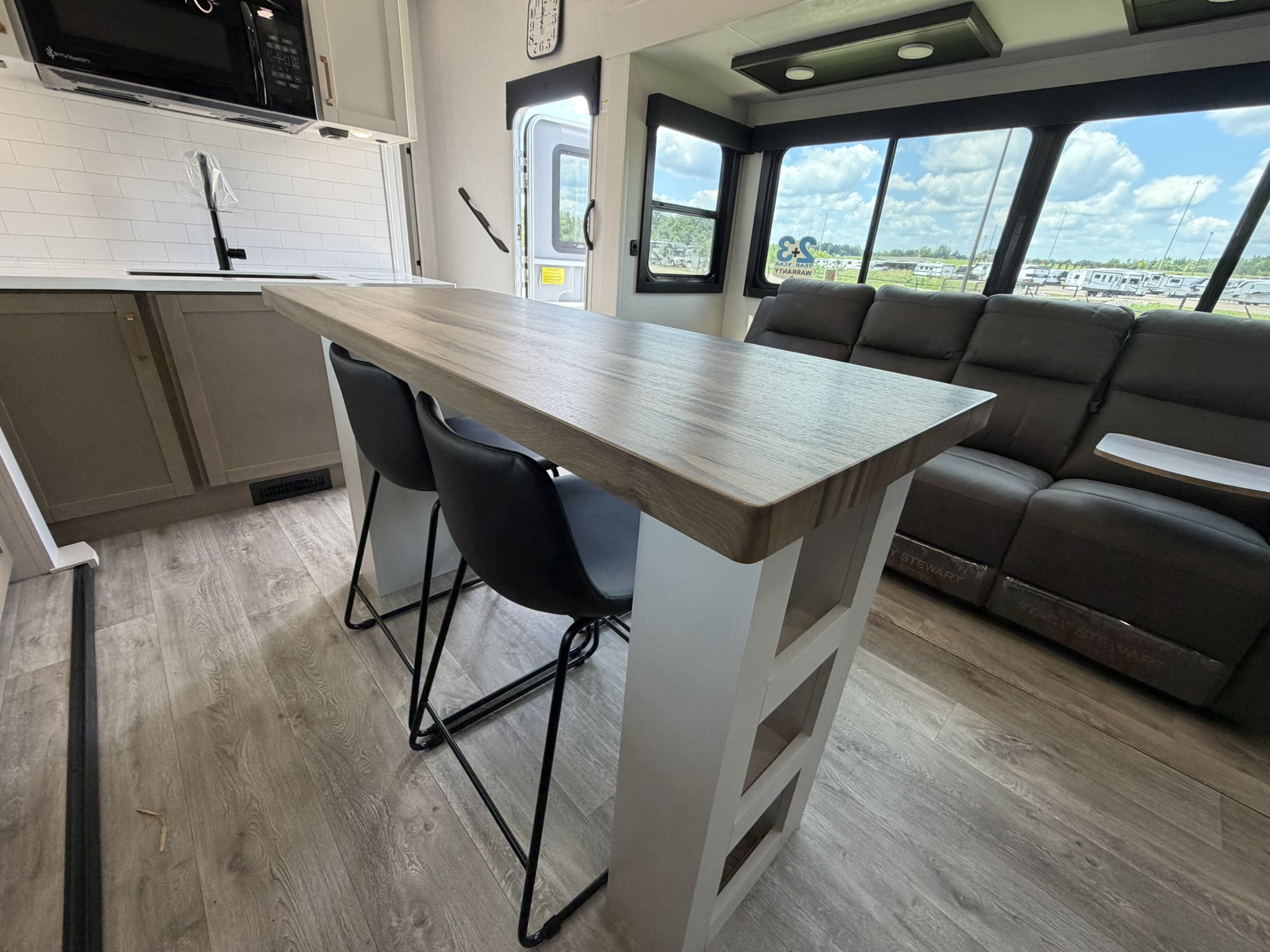 2027 JAYCO EAGLE 367TBTS - Image 26