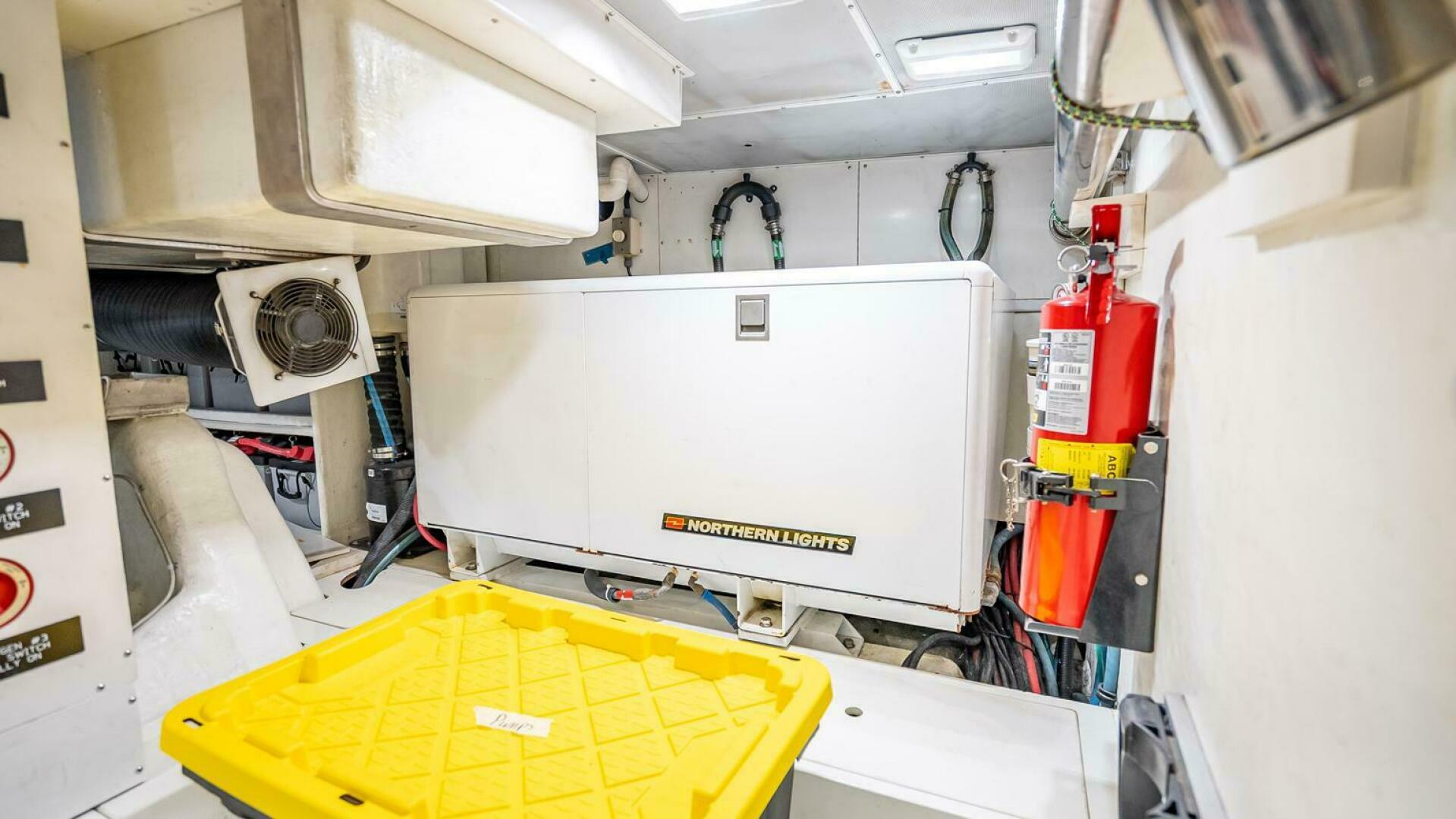 2009 Nordhavn 76 - Image 88