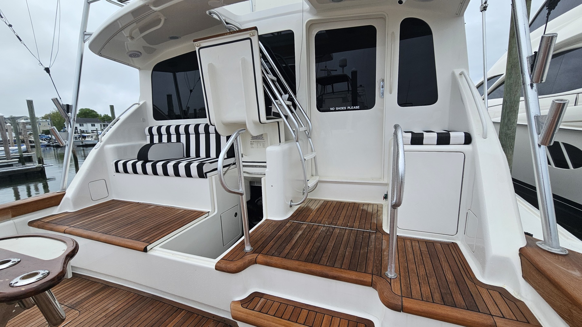 2000 Ocean Yachts 70 SUPER SPORT - Image 13