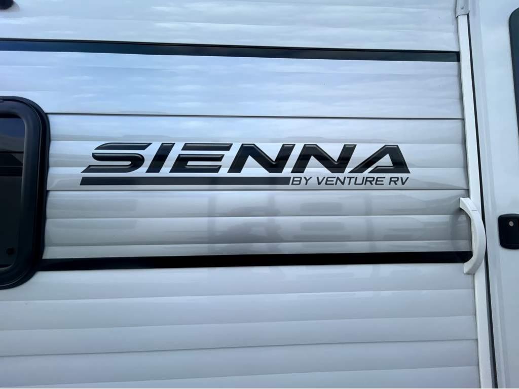 2026 VENTURE RV SIENNA 231VRK - Image 35