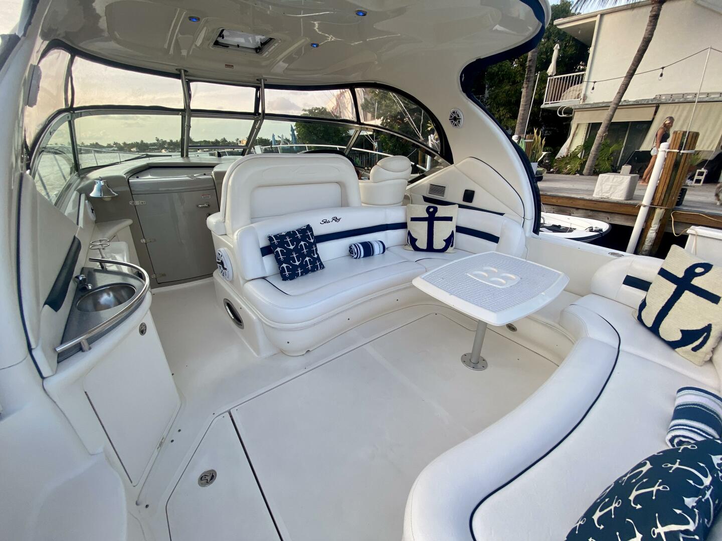 2005 Sea Ray 420 Sundancer - Image 6