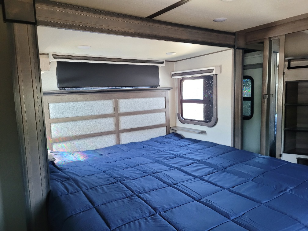 2022 Grand Design Solitude 390RK - Image 21