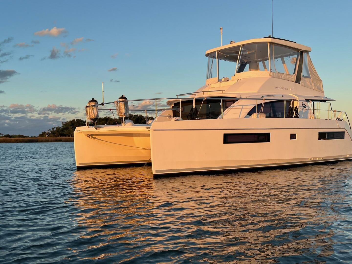 2018 Leopard 43 Powercat - Image 102