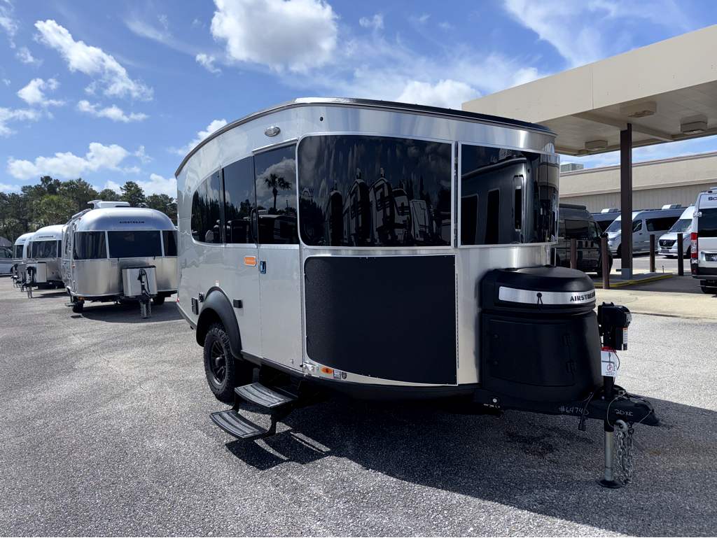 2026 AIRSTREAM Basecamp 20XE - Image 1