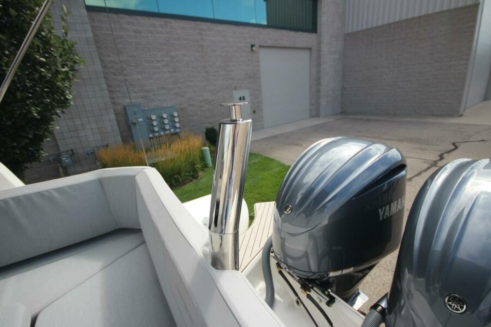 2024 Zodiac Medline 9 NEO - Image 20