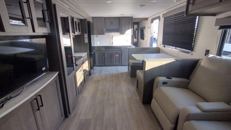 2026 Grand Design Transcend XPLOR 26RBX - Image 14