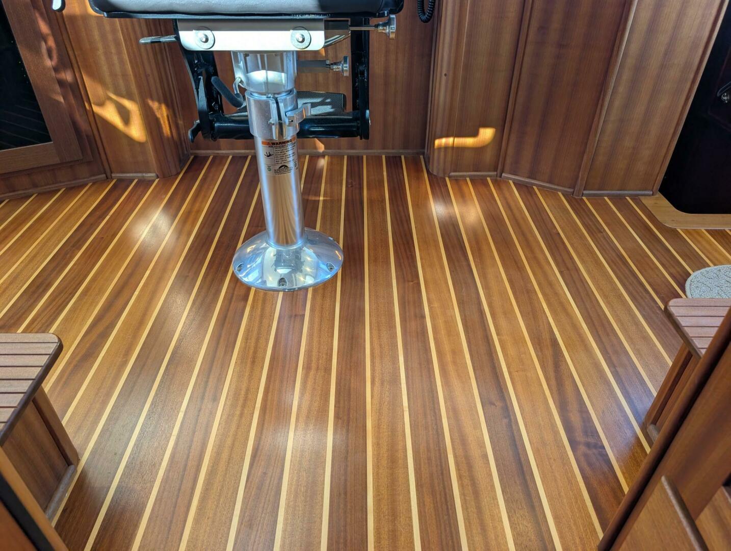 2015 American Tug - Image 46