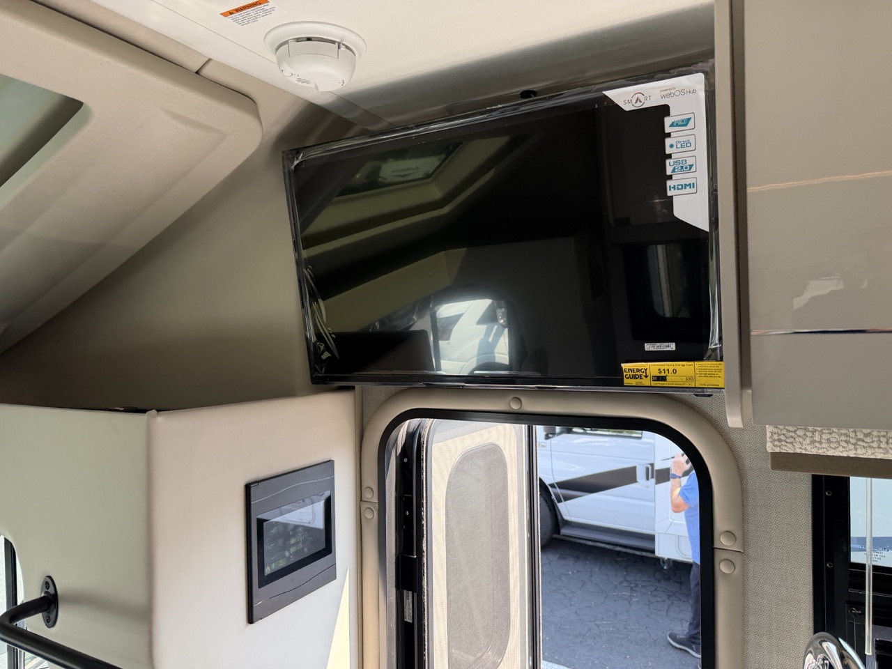 2026 Thor Motor Coach Gemini AWD 24JG - Image 5