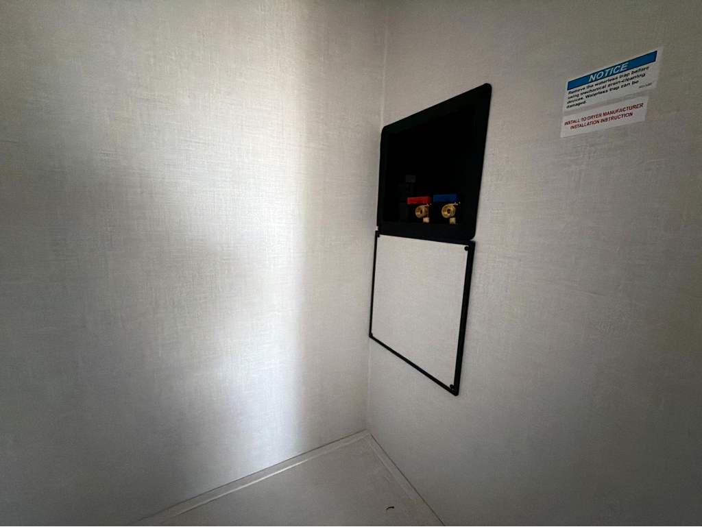 2027 VENTURE RV SPORTTREK 333VFK - Image 31