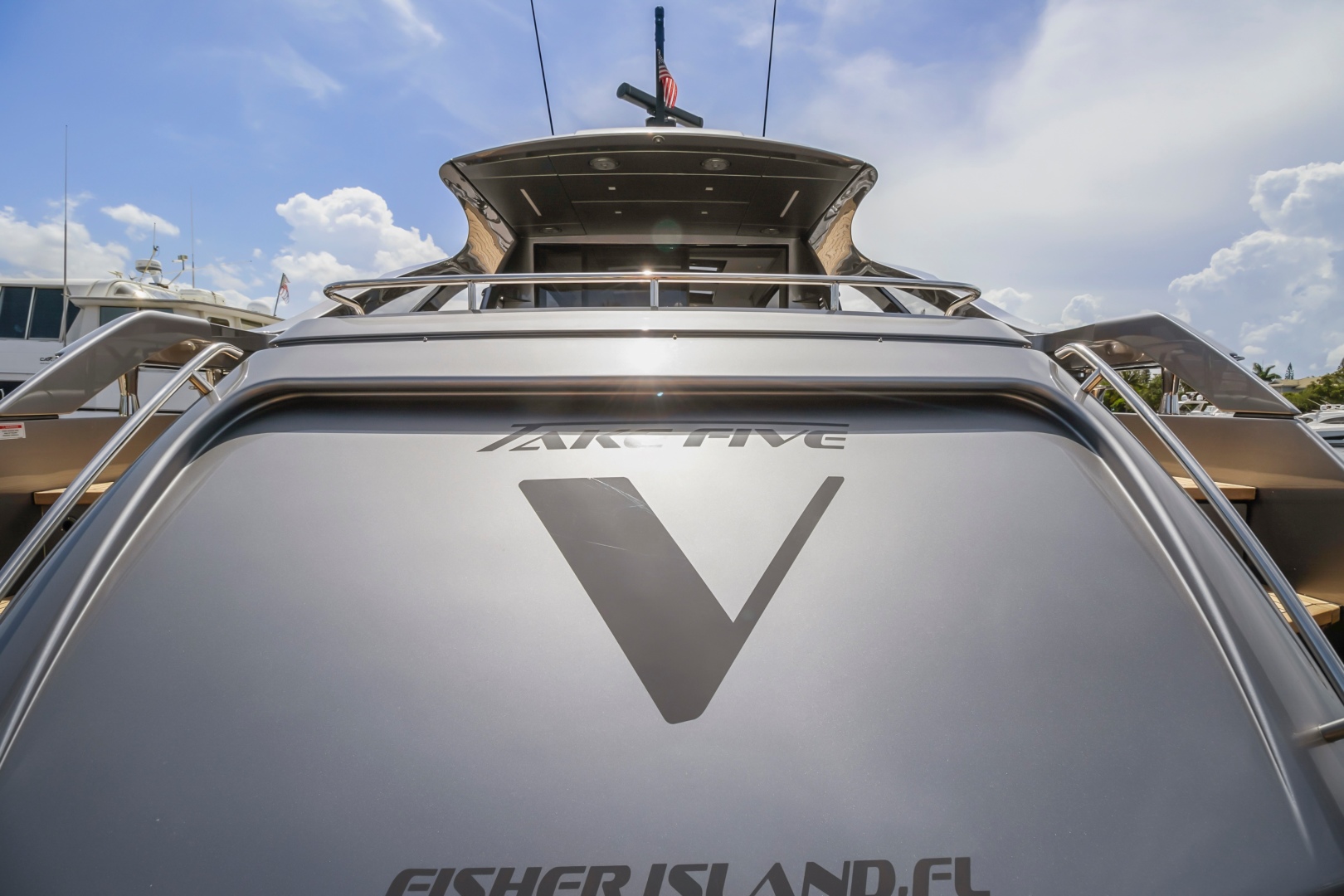 2020 Pershing 7X - Image 12