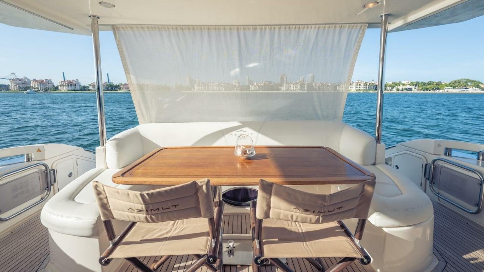 2012 Azimut Evolution - Image 30