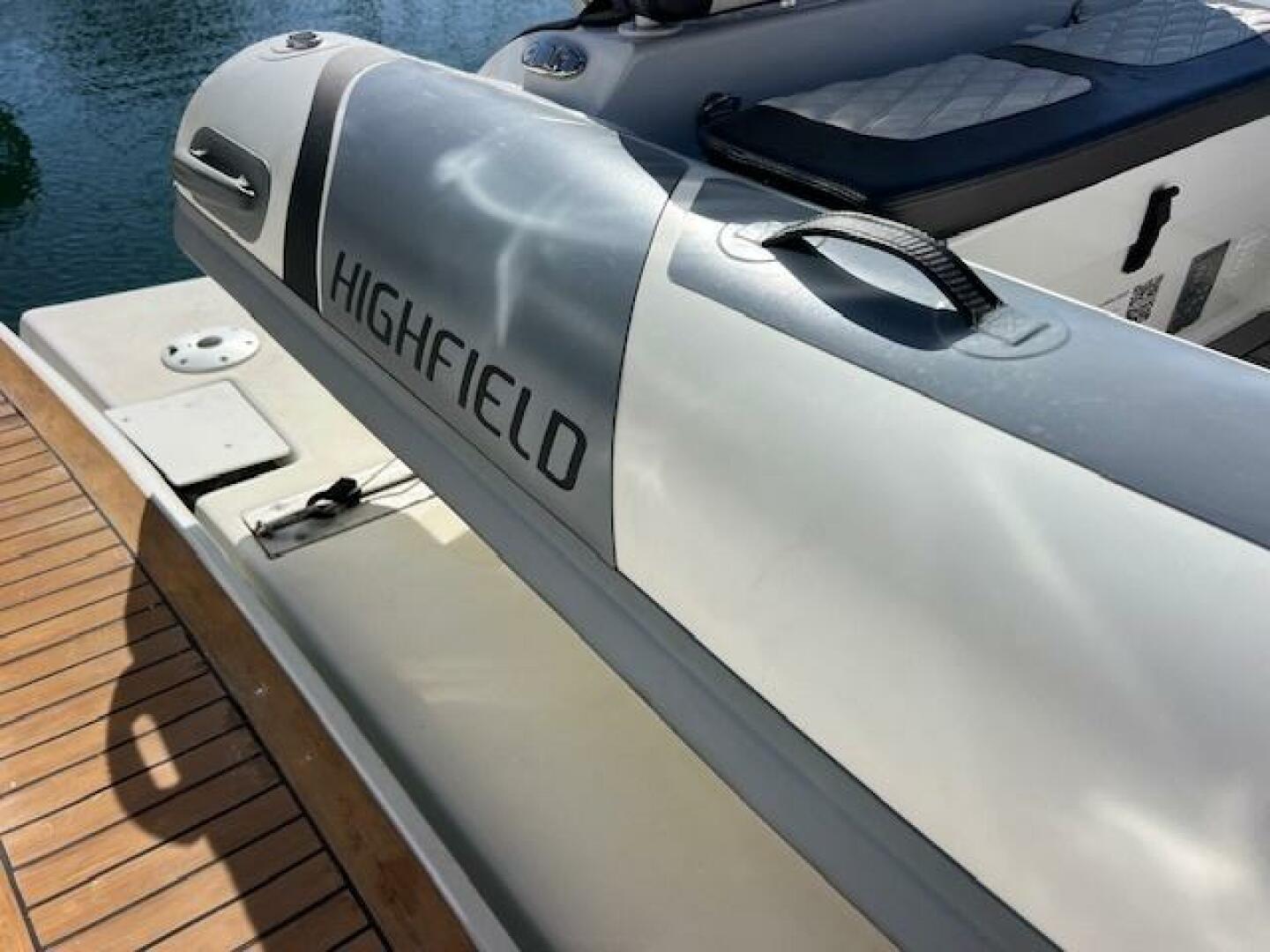 1997 Sea Ray Sundancer - Image 12