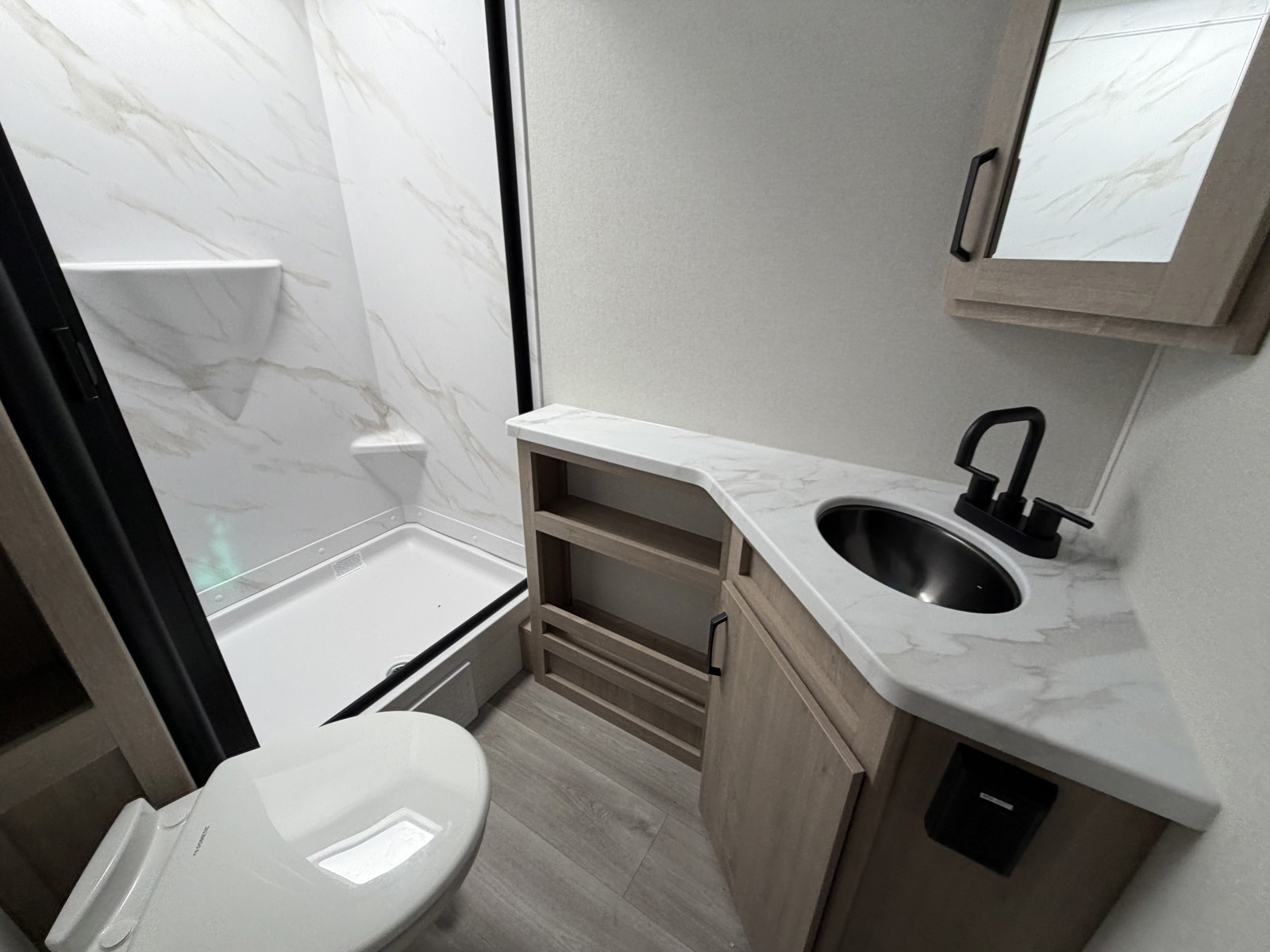 2026 GRAND DESIGN 21MBE - Image 31