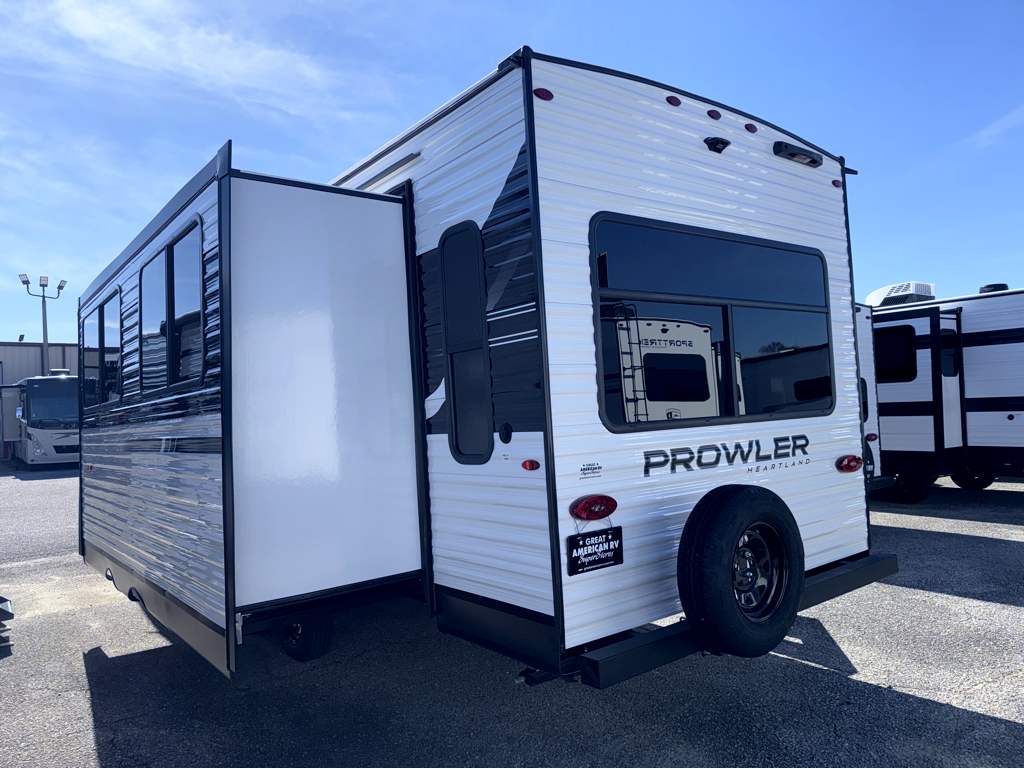 2026 HEARTLAND PROWLER 2601RLS - Image 3