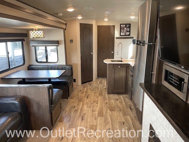 2018 Forest River Salem Hemisphere GLX 309BOK - Image 9
