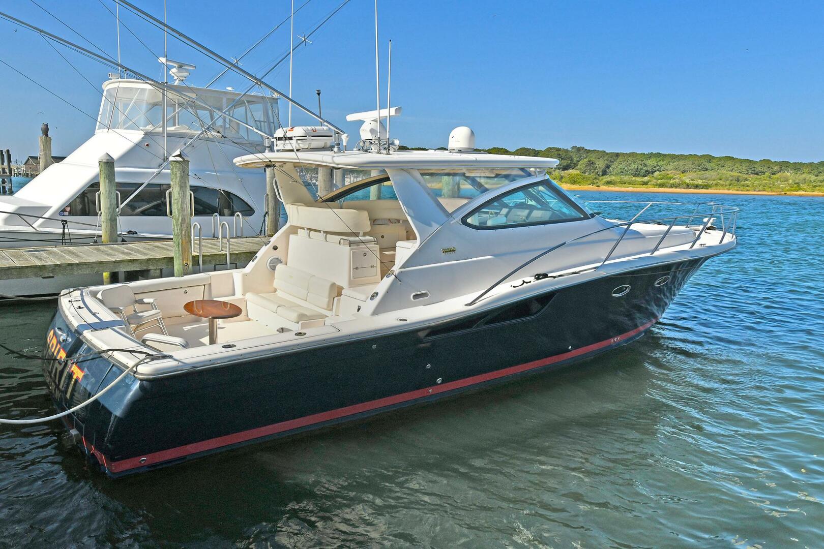2008 Tiara Yachts 4200 Open - Image 3