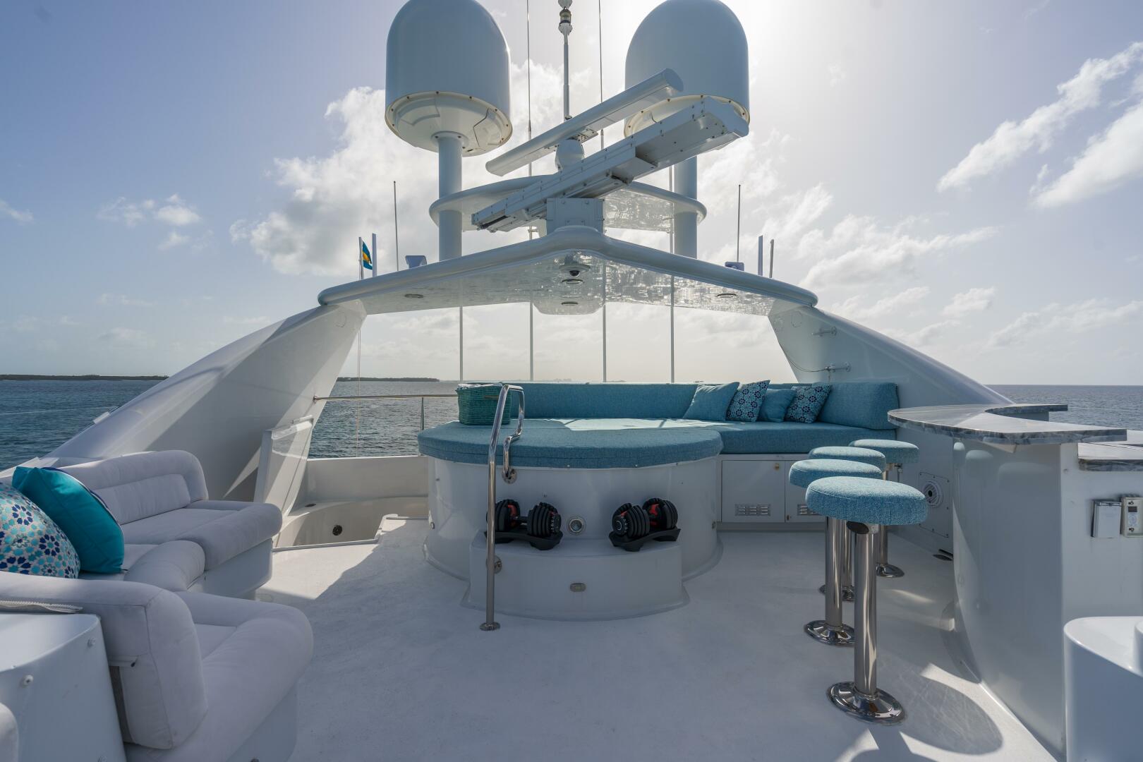 2001 Westship Skylounge - Image 49