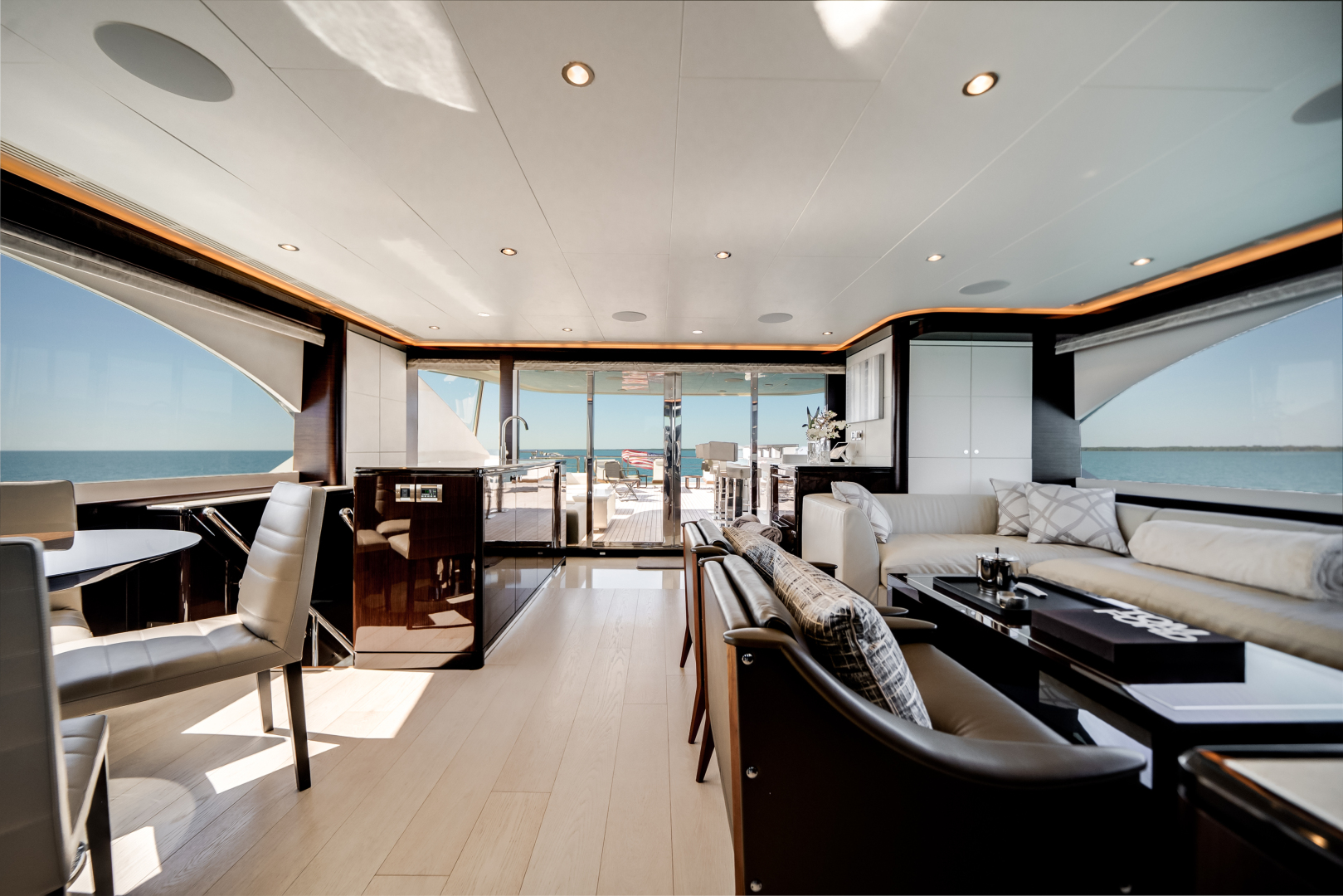 2022 Ocean Alexander 37L - Image 85
