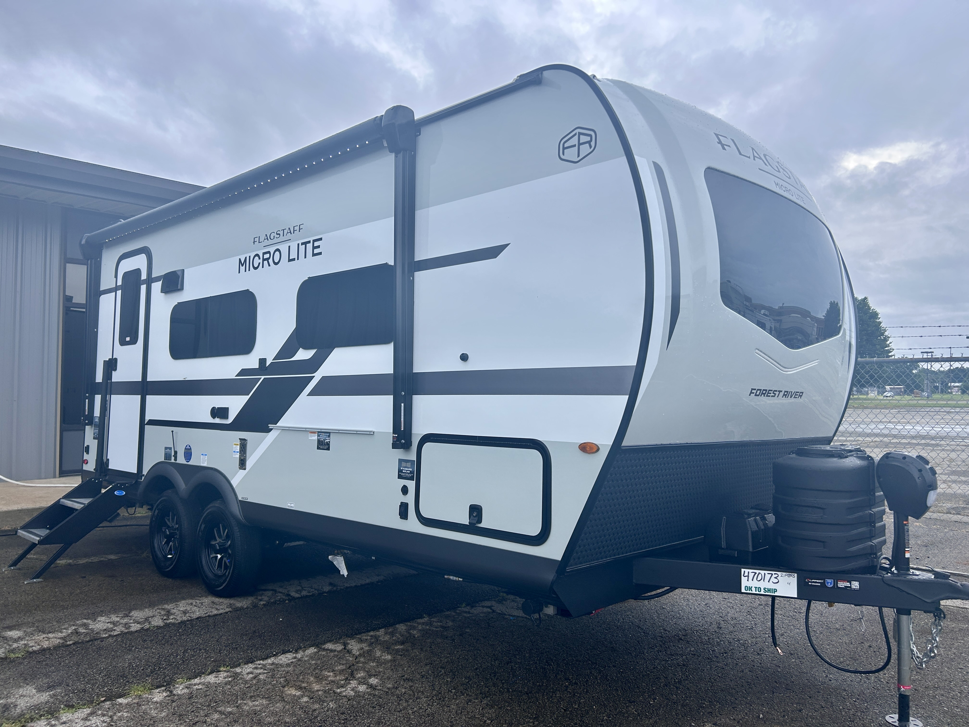 2027 Forest River MICRO-LITE 21FBRS - Image 1