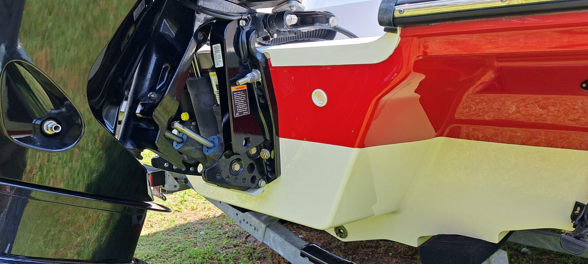 2019 Sea Ray SPX 230 OB - Image 40
