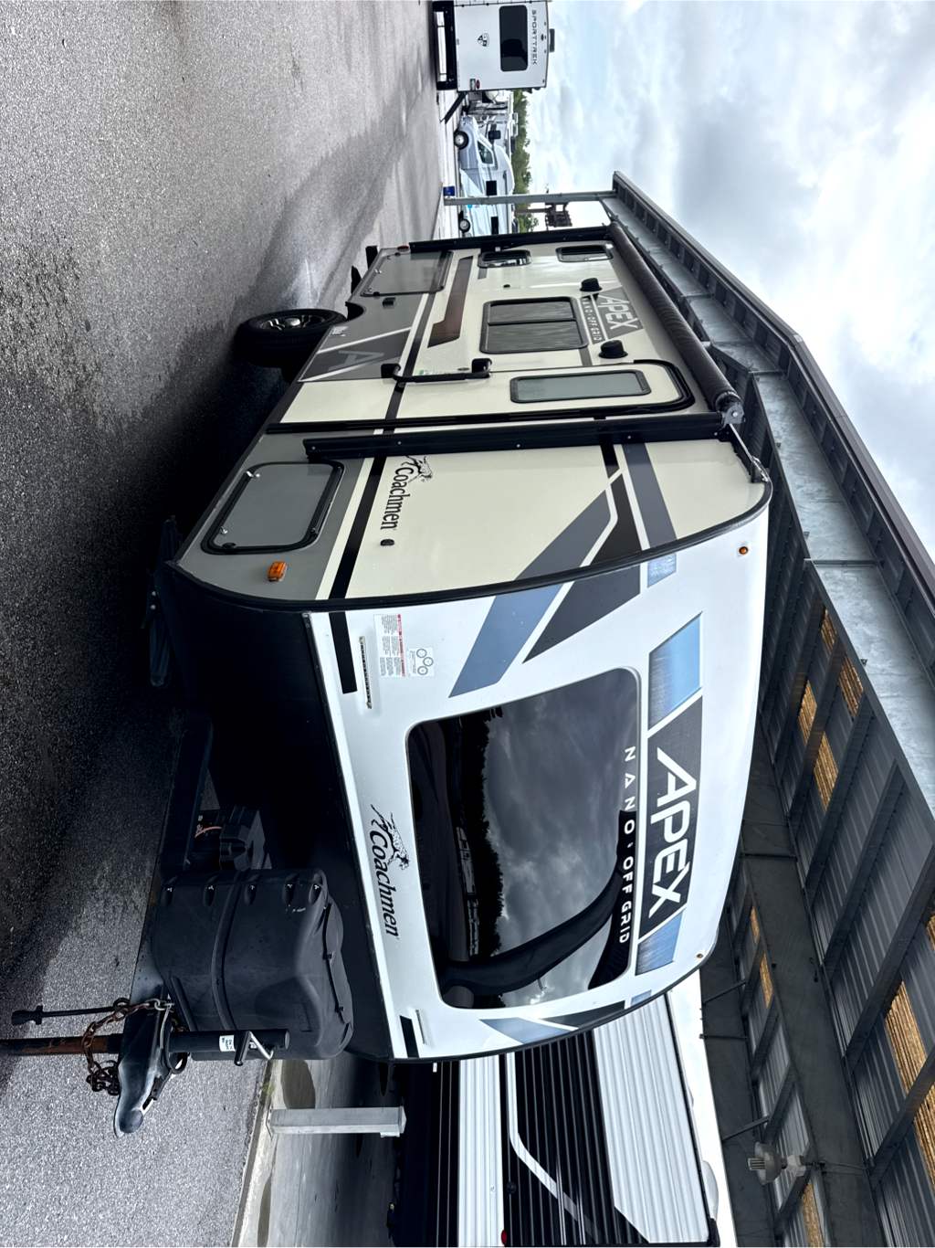 2023 COACHMEN APEX NANO 186 BH - Image 1