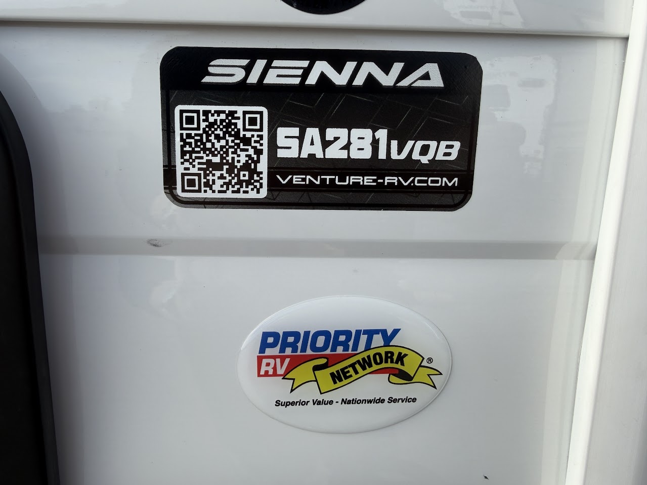 2027 VENTURE RV SIENNA 281VQB - Image 8