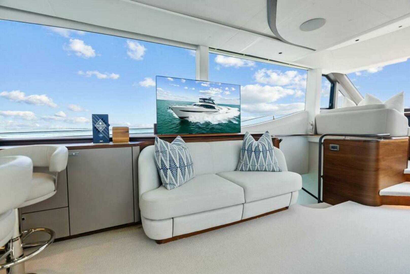 2024 Princess Y72 Motor Yacht - Image 88