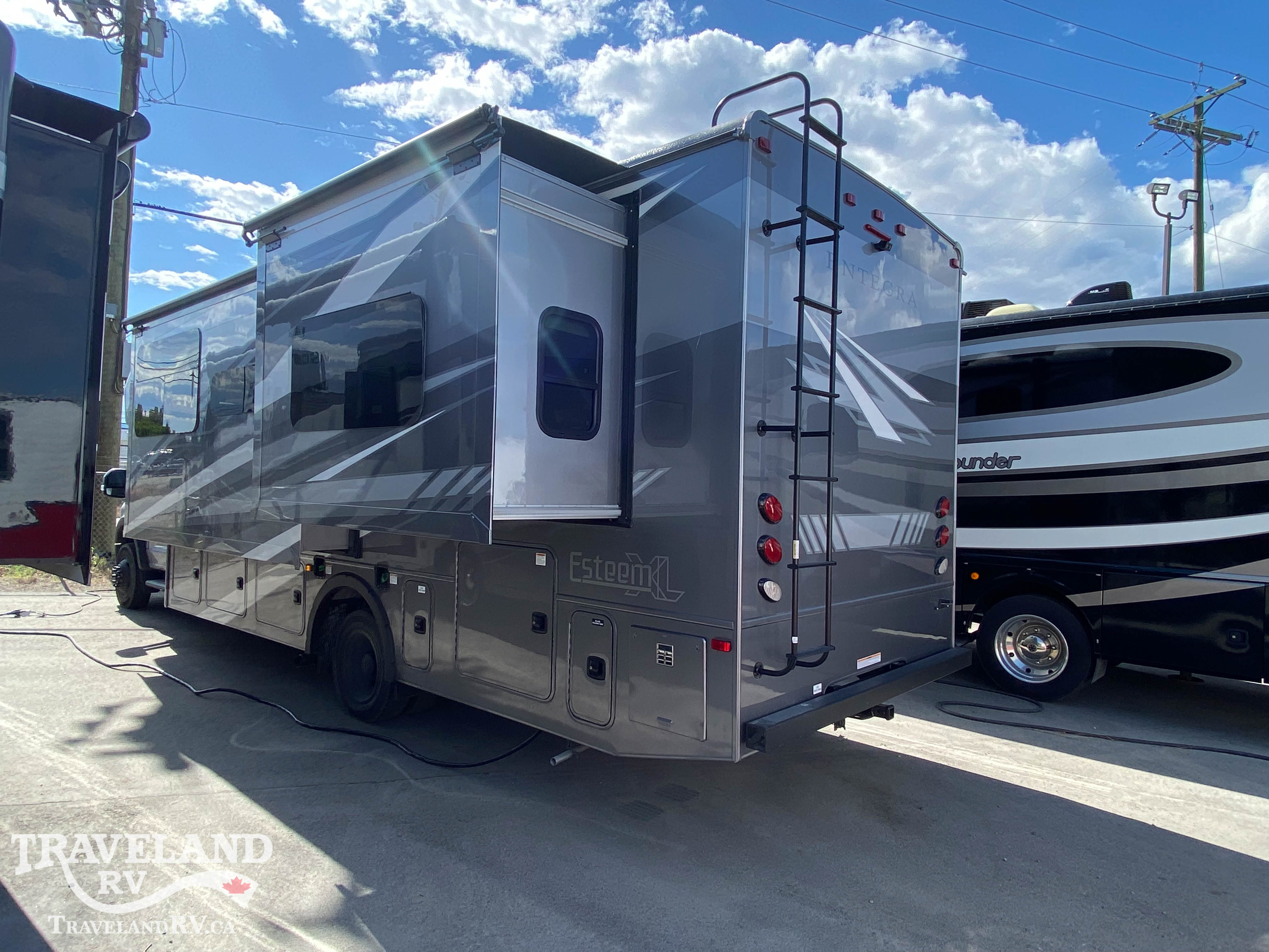 2026 Entegra Coach Esteem XL 32U - Image 6