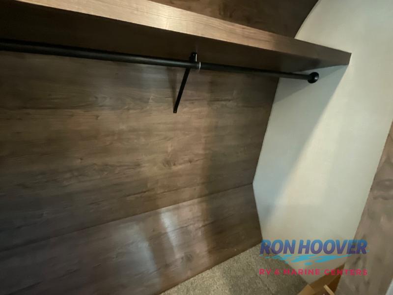 2021 KZRV, LP VENOM 3911TK - Image 25