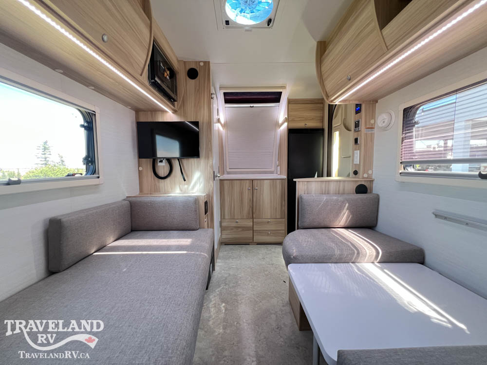 2026 NuCamp TAB 360 CS BLACK CANYON - Image 4
