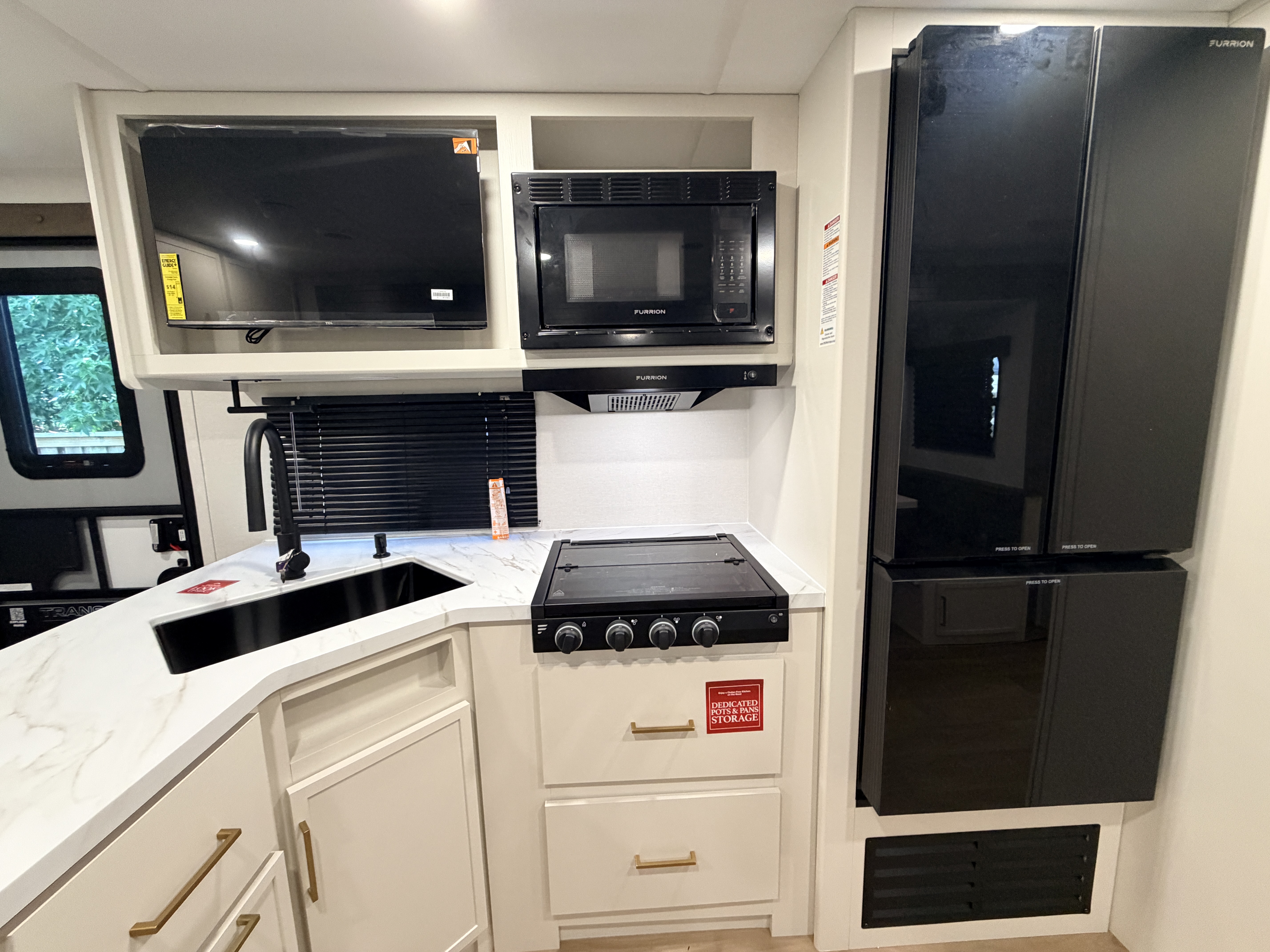 2027 Grand Design Transcend 335BHT - Image 11