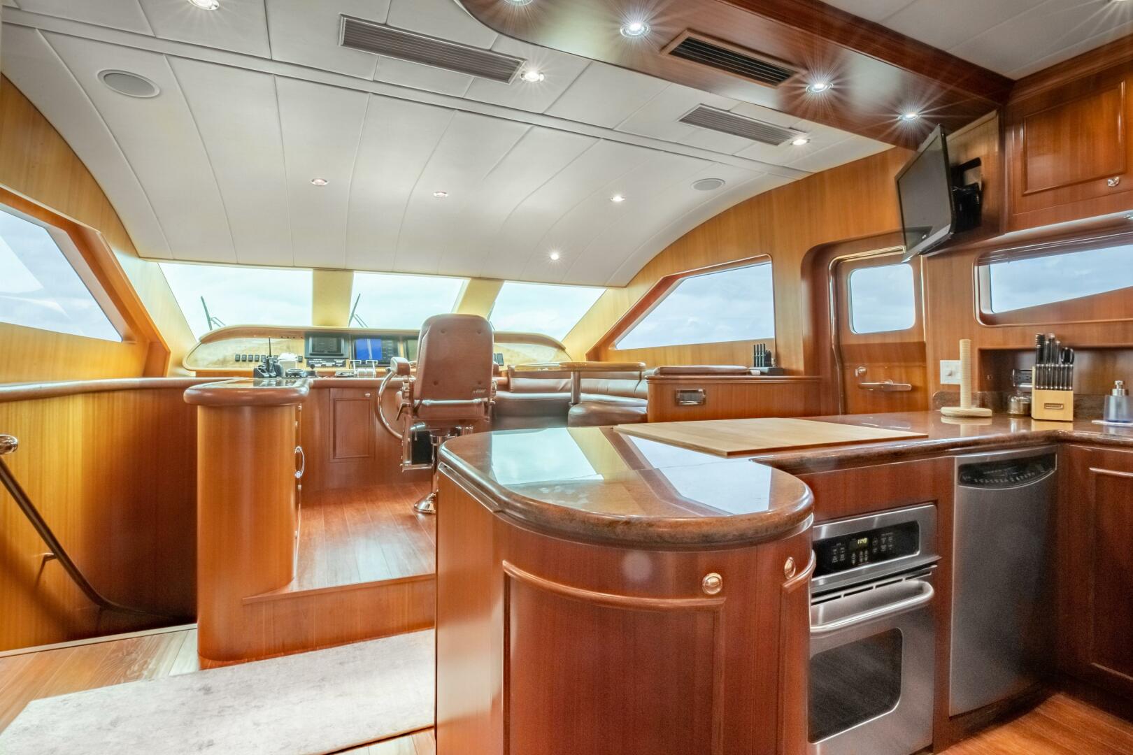 2005 Horizon - Image 68