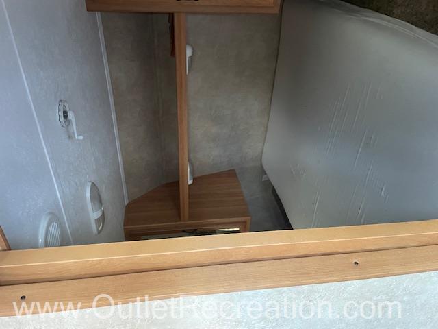 2011 Keystone Sprinter 26BH - Image 15