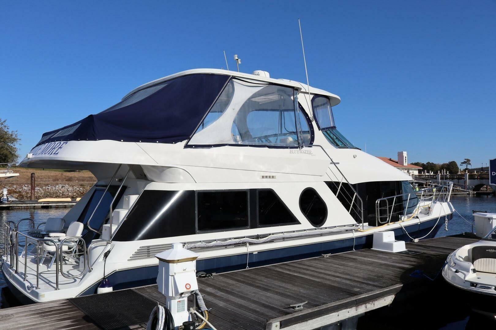 2006 Bluewater Yachts 5200 - Image 3