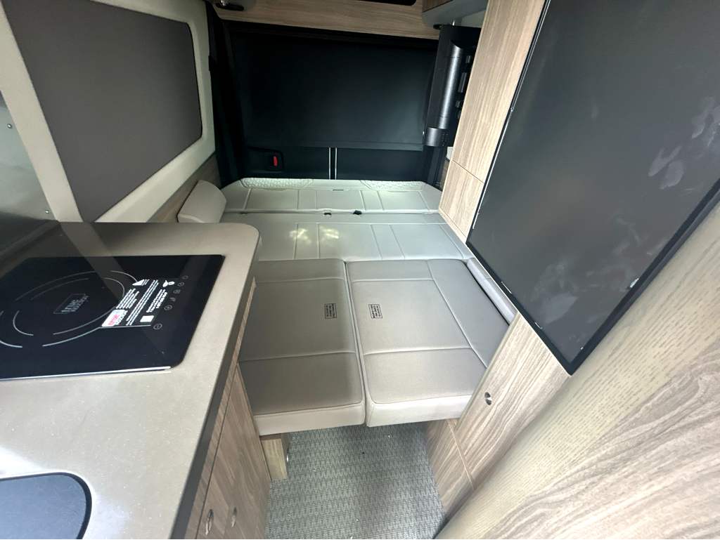 2027 AIRSTREAM INTERSTATE 19GTX - Image 24