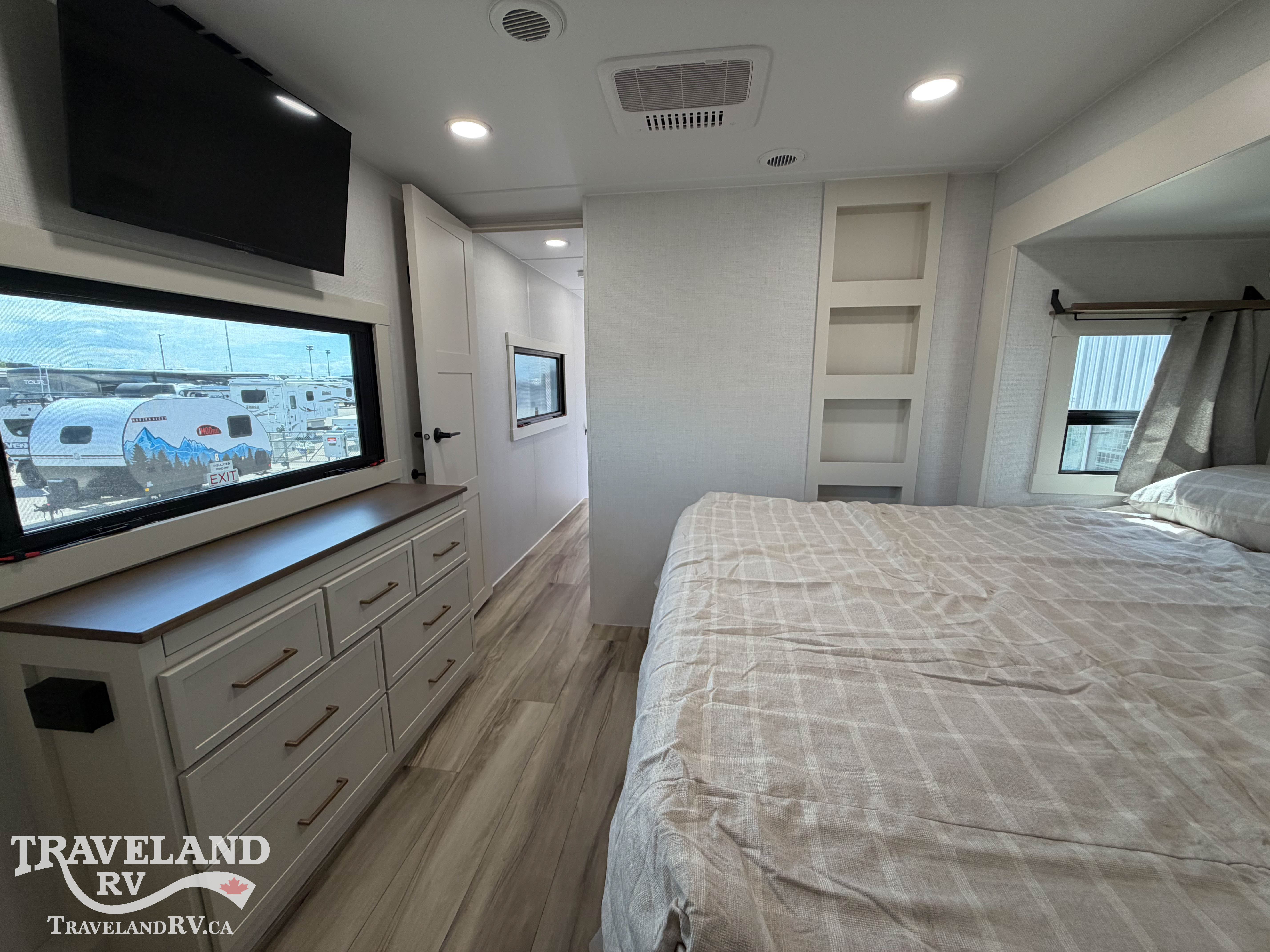 2027 Brinkley RV Model Z 3610 - Image 17