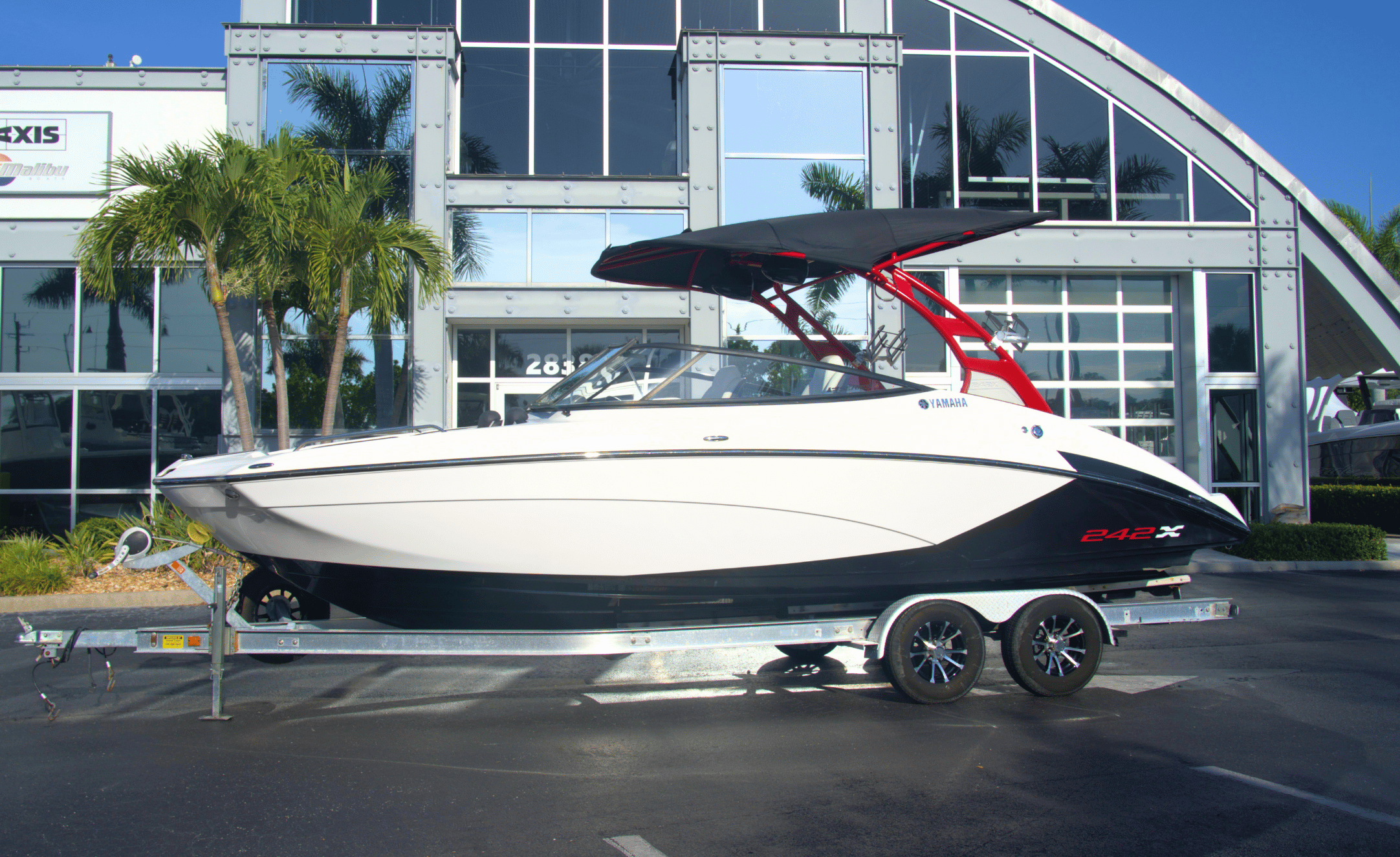 2018 YAMAHA 242X - Image 1