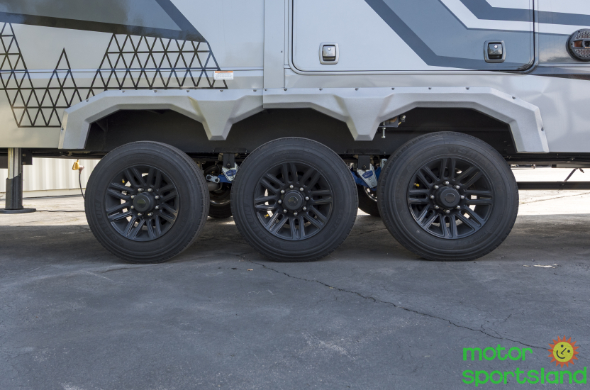 2026 Keystone Raptor 430 - Image 24
