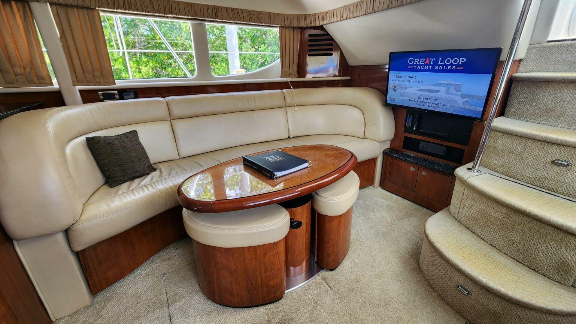 2004 Sea Ray 390 Motor Yacht - Image 32