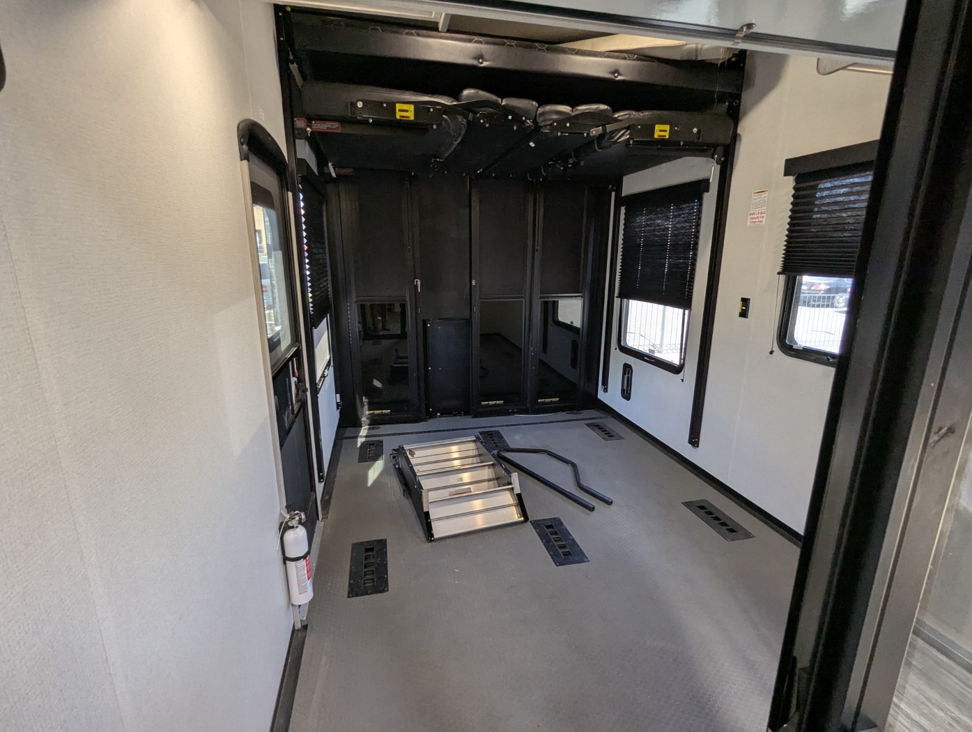 2023 Keystone Fuzion 357 - Image 22