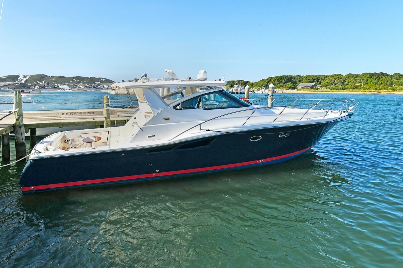 2008 Tiara Yachts 4200 Open - Image 1