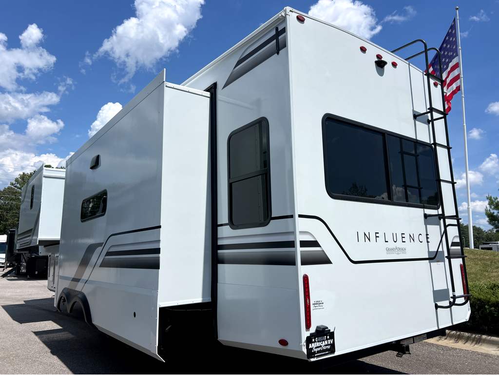 2026 GRAND DESIGN INFLUENCE 3503GK - Image 3